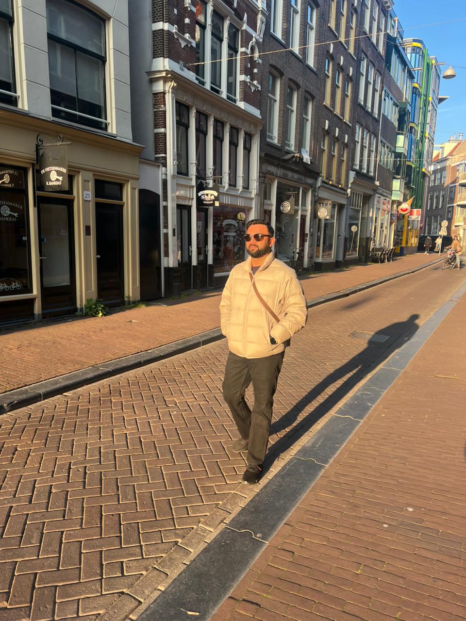cofounder kirti kapoor image